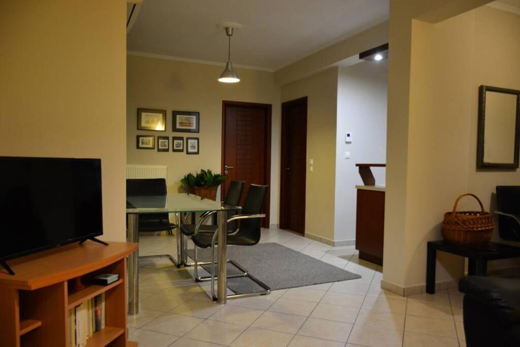 The Apartment Трикала Экстерьер фото